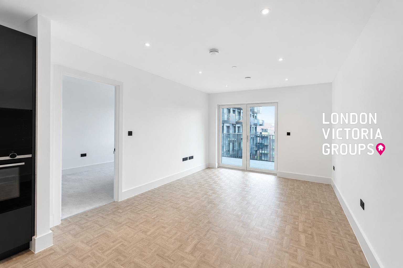 2 bed property in Provence Apartments, 3 Monarch Square, London